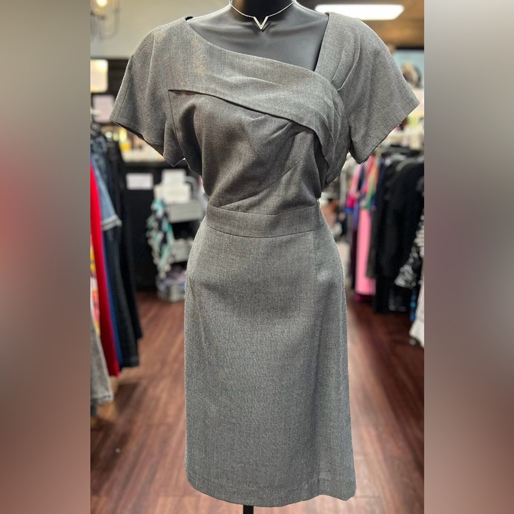 TAHARI Elegant Gray Women's Dress